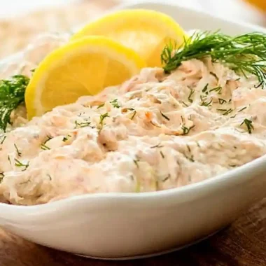 Creamy Smoked Salmon Dip
