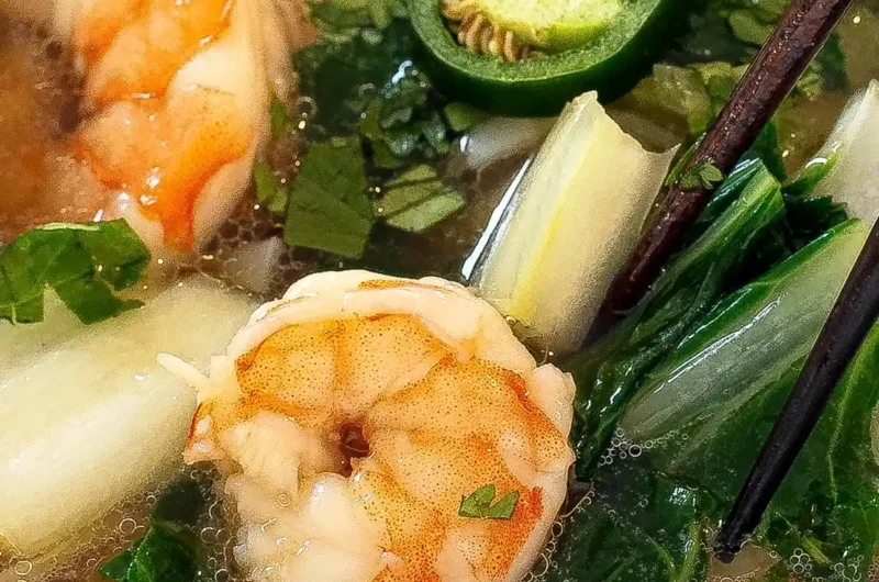 Quick Spicy Shrimp Pho