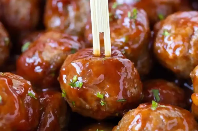 Slow Cooker Grape Jelly Meatballs