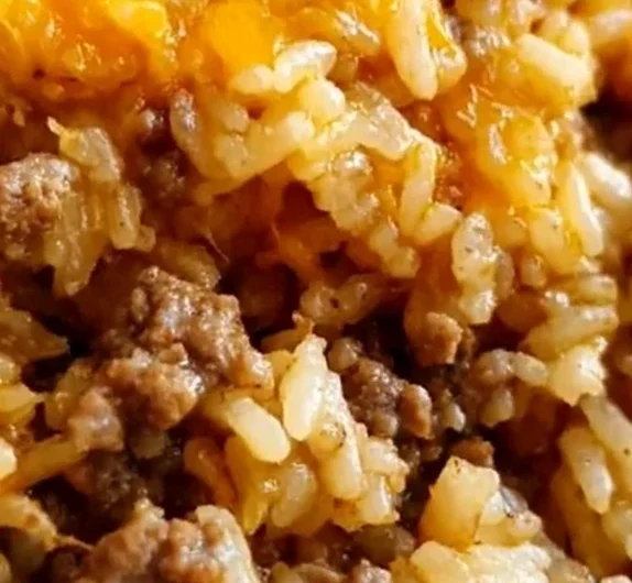 Cheesy Ground Beef and Rice Casserole