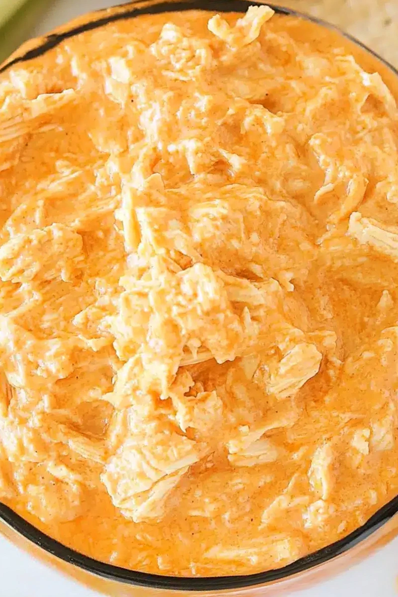 Easy Slow Cooker Buffalo Chicken Dip