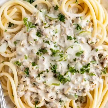 Copycat Creamy White Clam Sauce