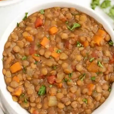 Hearty Slow Cooker Lentil Soup