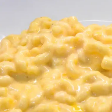 Ultimate Creamy Crock Pot Mac and Cheese