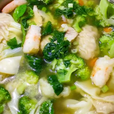 Wholesome Vegetable Wonton Soup