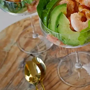 Classic Prawn Cocktail with Creamy Sauce