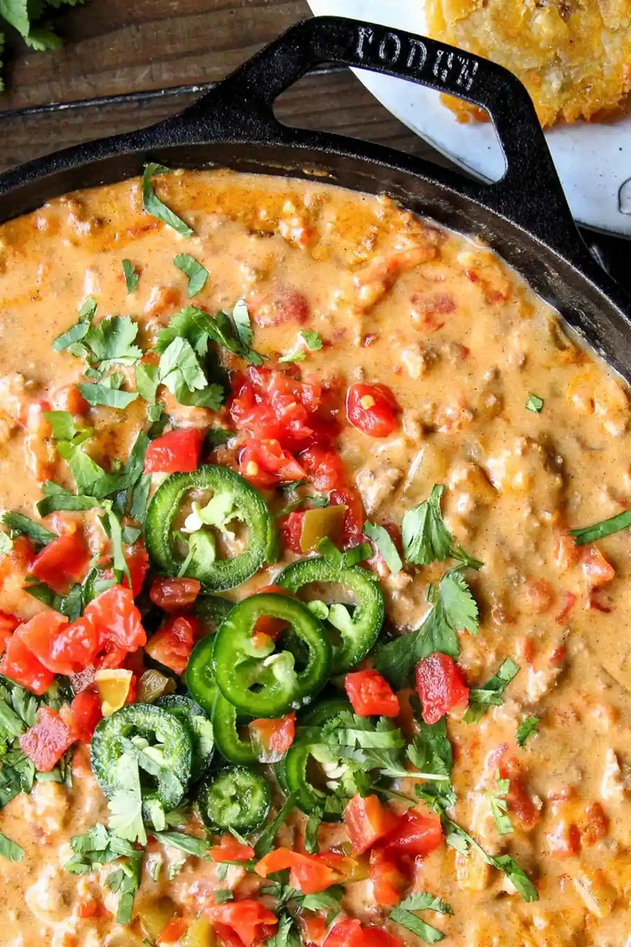 Whole30 Chili Con Queso Dip